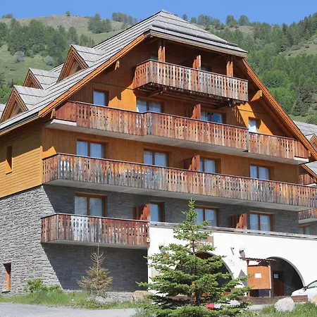 Apartmán 2 Pieces Avec Balcon Et Parking A Pra Loup - Fr-1-504-194